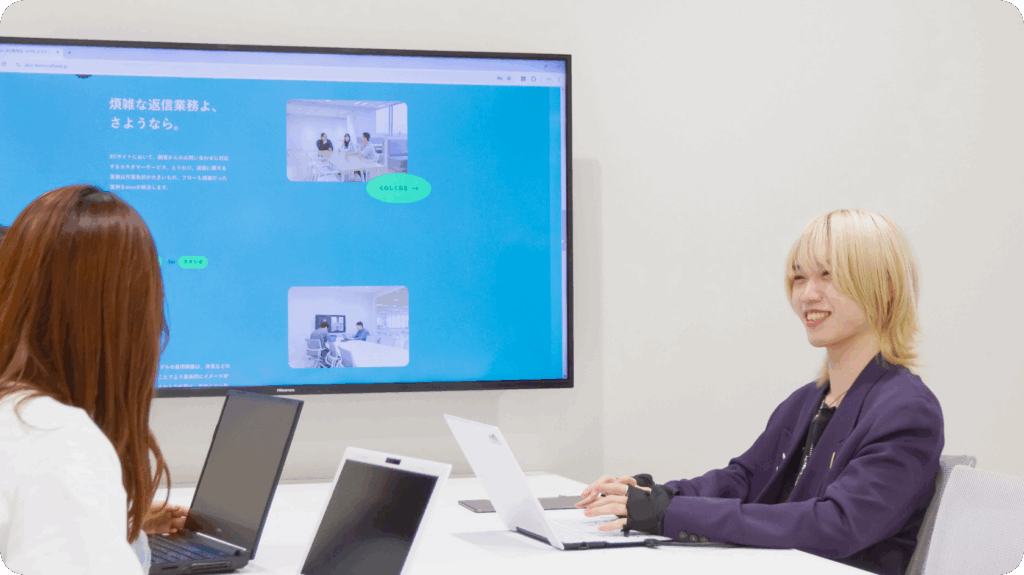 北海道から生まれたキャラクター、aicoちゃん×クマロボット。